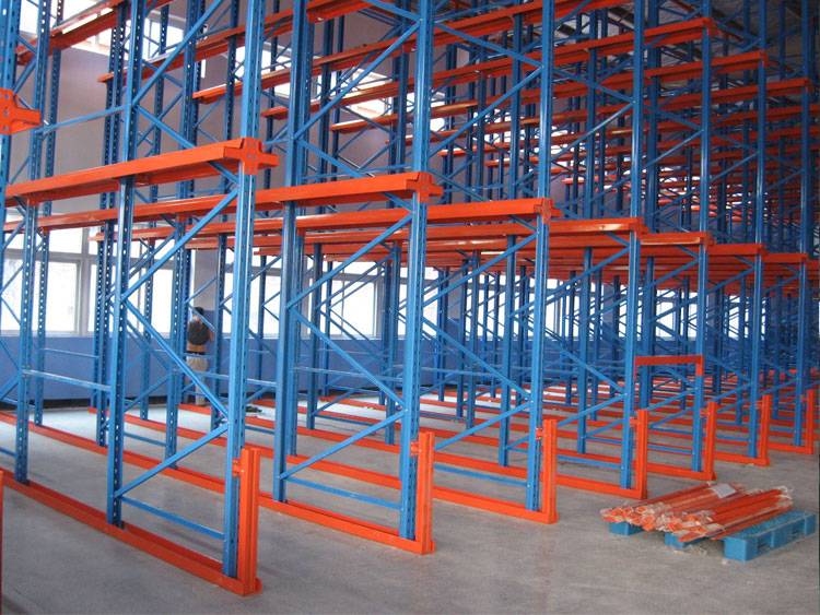 工厂贯通式货架